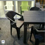 صندلی پلاستیکی پلیمری مدرن اف 2 با میز طرح چوب مربع