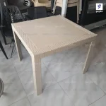 میز پلاستیکی مربع پایه ثابت حصیری