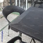 ست میز و صندلی پلاستیکی حصیری پایه فلزی محکم مناسب فضا باز و غذاخوری
